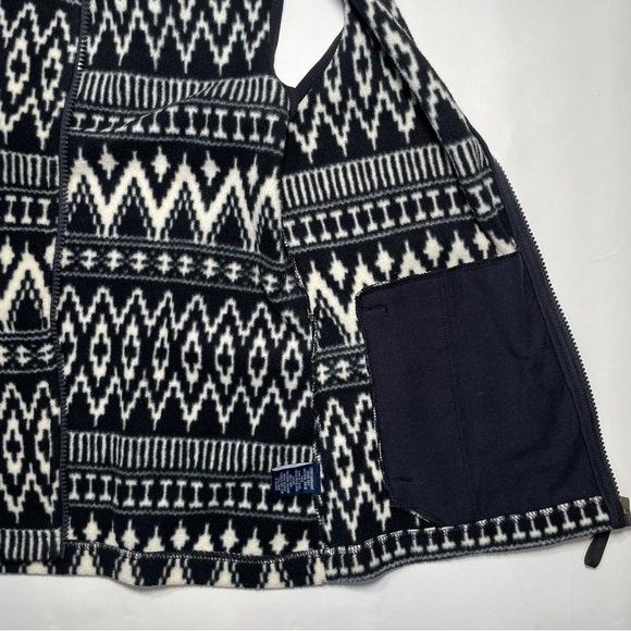 Chaps Fleece Vest - Picture 3 of 5